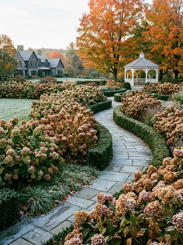 22 Autumn Garden Ideas for Dreamy Seasonal Beauty 14 Dried Hydrangea Garden